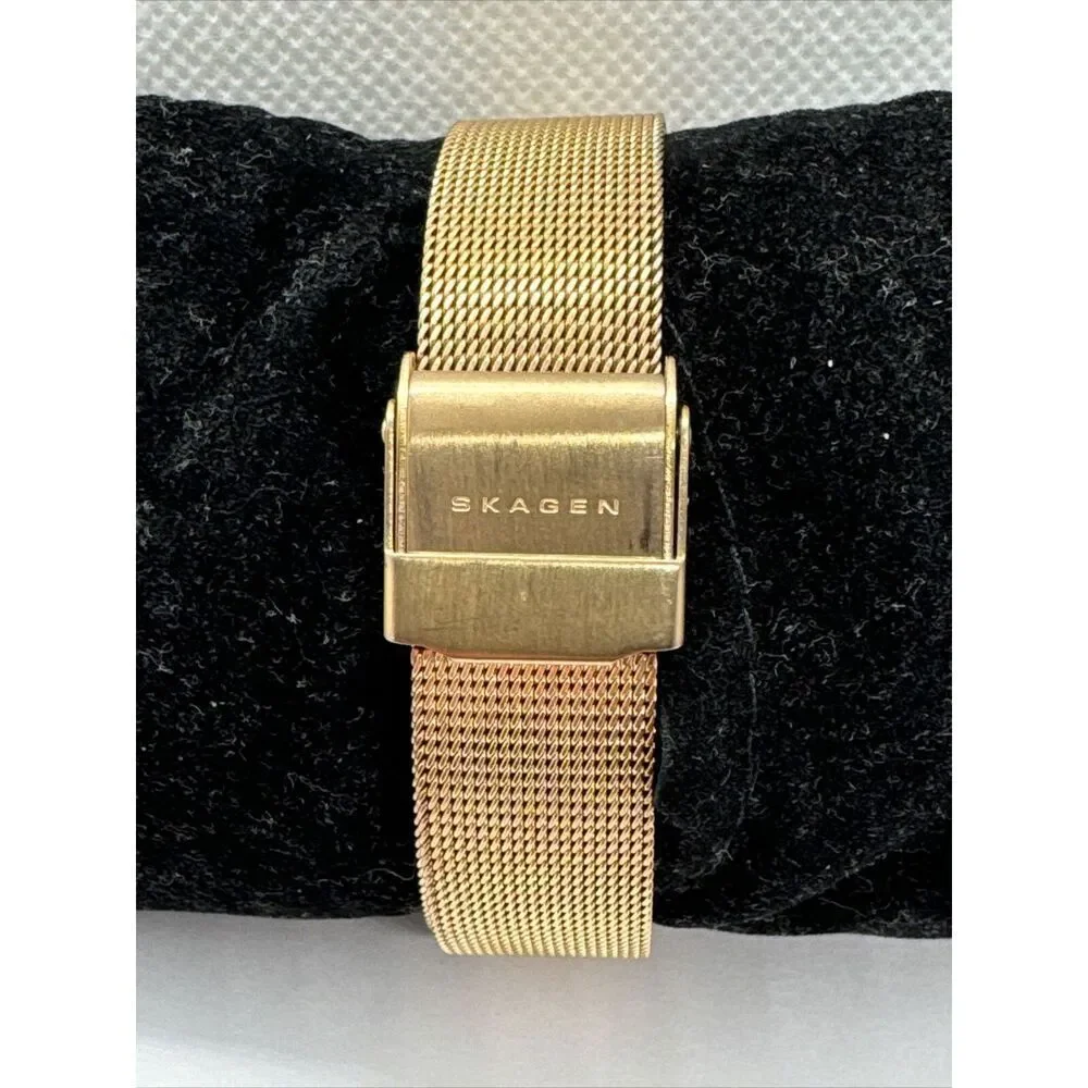 Skagen Freja 358SRRD Womens Rose-Tone Steel Mesh Analog Dial Quartz Watch AEA003